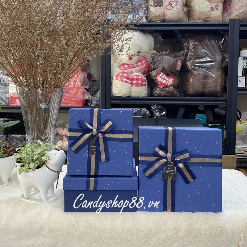 Hộp đựng quà sinh nhật