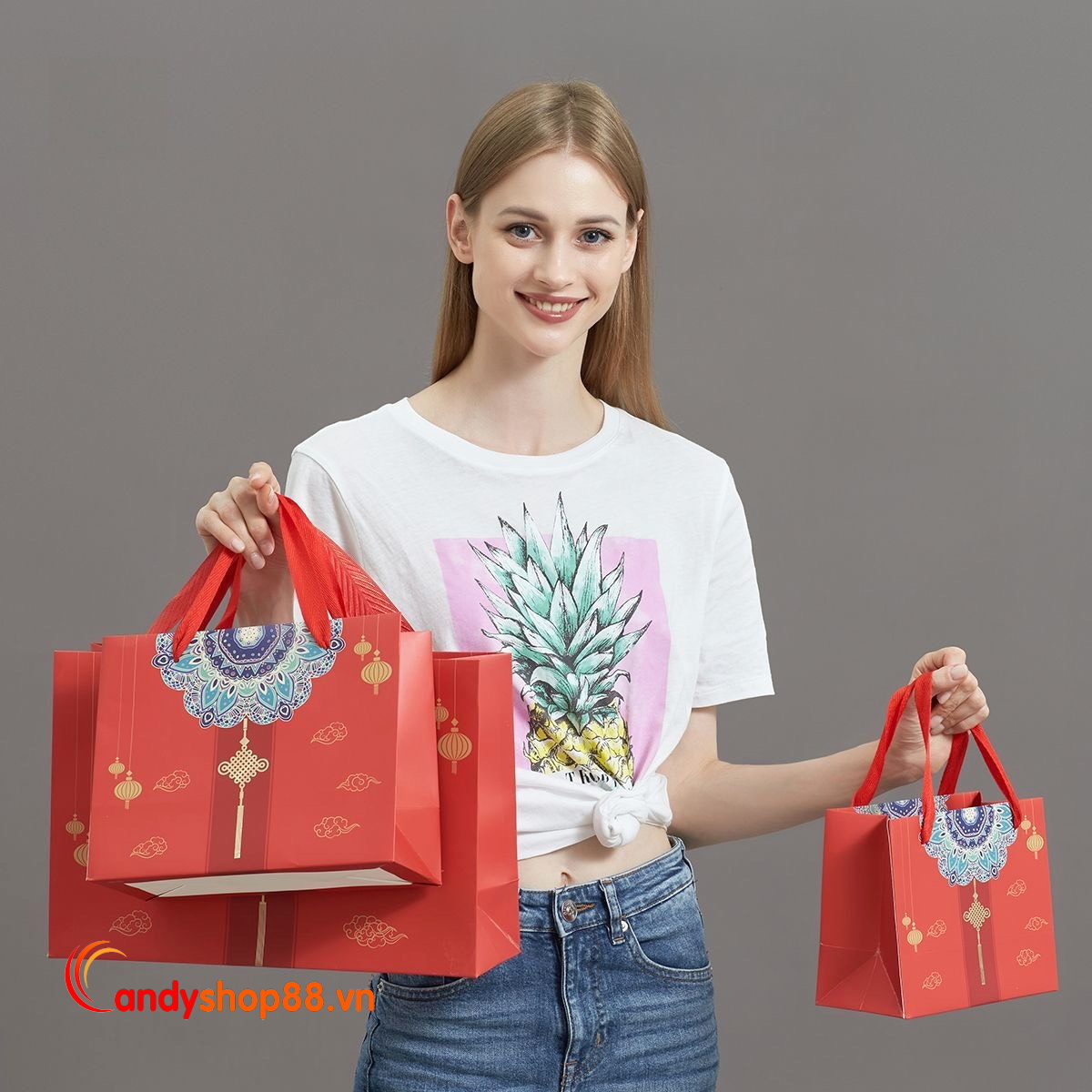 Túi giấy đựng quà tặng kiểu trung hoa
