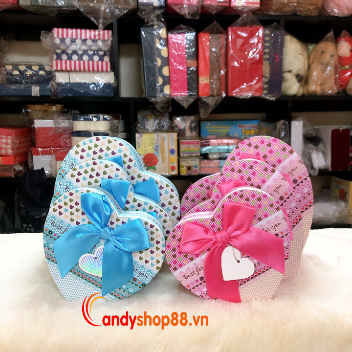 Hộp đựng quà tặng hình trái tim