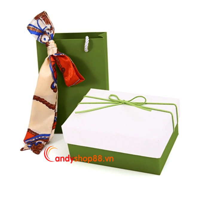 hộp quà tặng sinh nhật màu olive