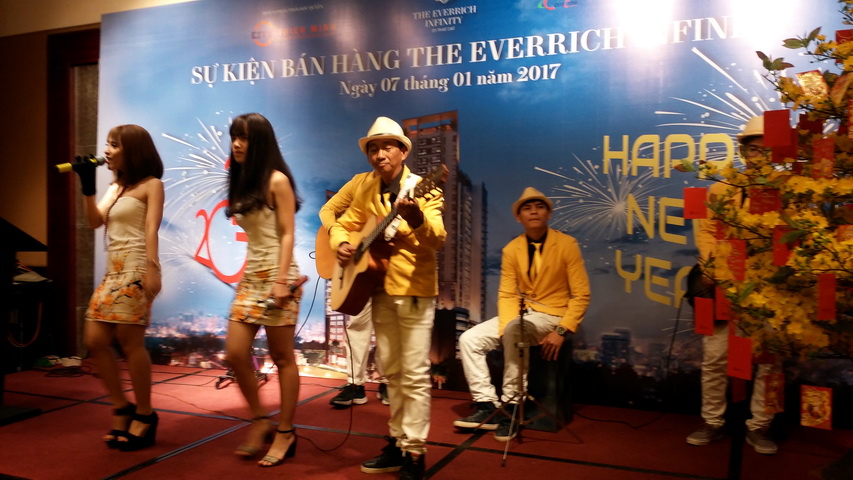 Ban nhạc Flamenco Tumbadora- Ban nhạc Acoustic