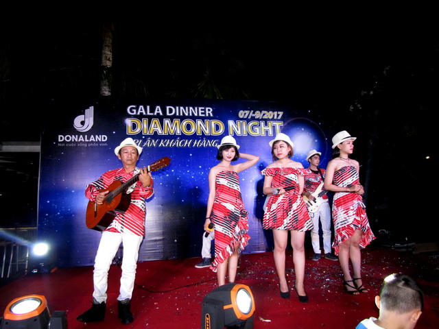 Ban nhạc Flamenco- Ban nhạc chuyên nghiệp- ban nhạc Acoustic