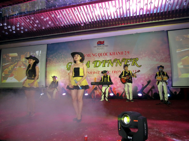 ban nhạc flamenco sài gòn