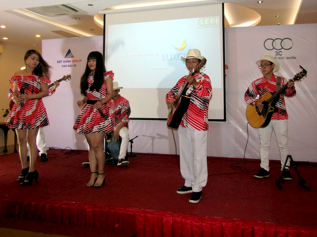 Ban nhạc Flamenco Tumbadora- Ban nhạc Acoustic