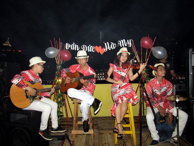 Ban nhạc Flamenco - Ban nhạc chuyên nghiệp-Ban nhạc sài gòn