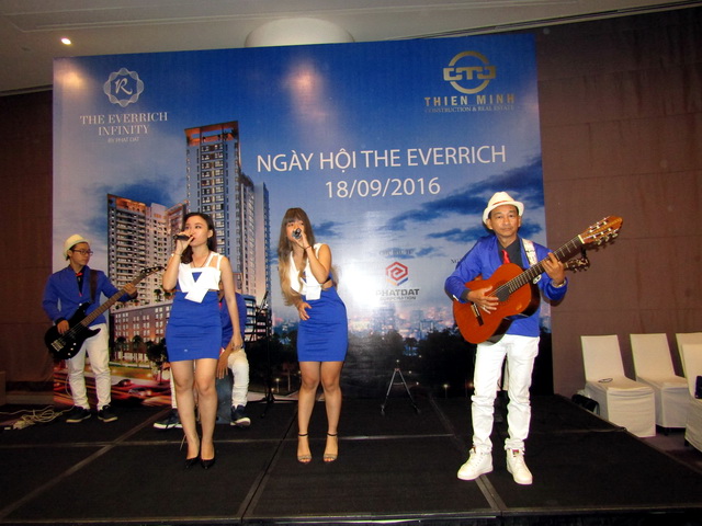 Ban nhạc Flamenco Tumbadora- Ban nhạc Acoustic