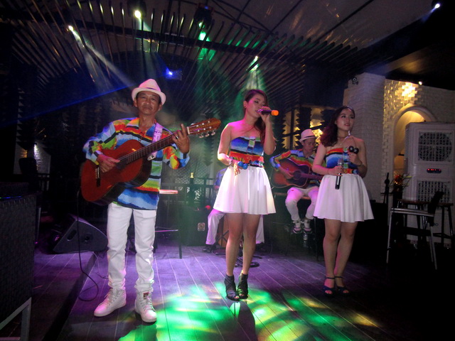 Ban nhạc Flamenco Tumbadora- Ban nhạc Acoustic