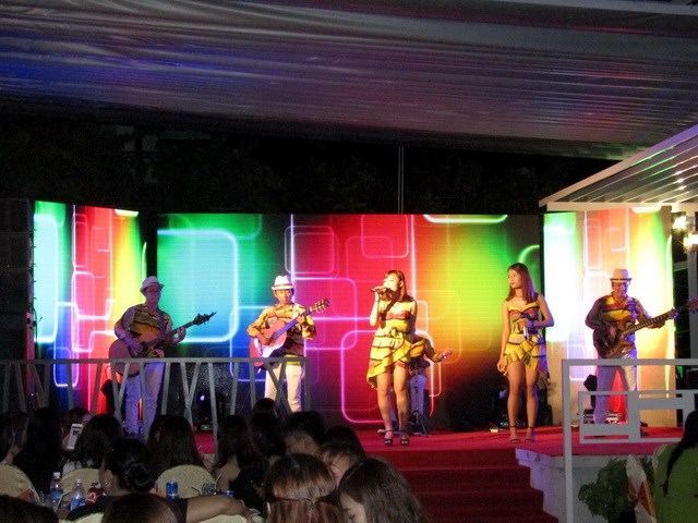 ban nhạc flamenco sài gòn