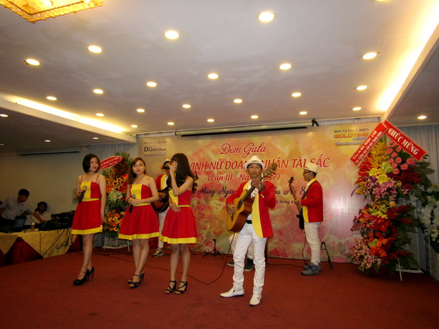 Ban nhạc Flamenco - Ban nhạc chuyên nghiệp-Ban nhạc sài gòn