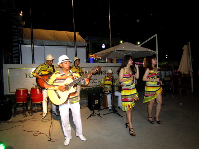 Ban nhạc Flamenco - Ban nhạc chuyên nghiệp-Ban nhạc sài gòn
