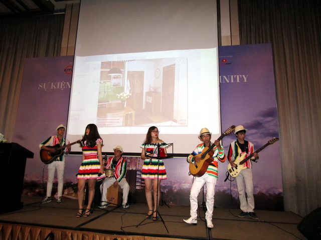 Ban nhạc Flamenco Tumbadora- Ban nhạc Acoustic