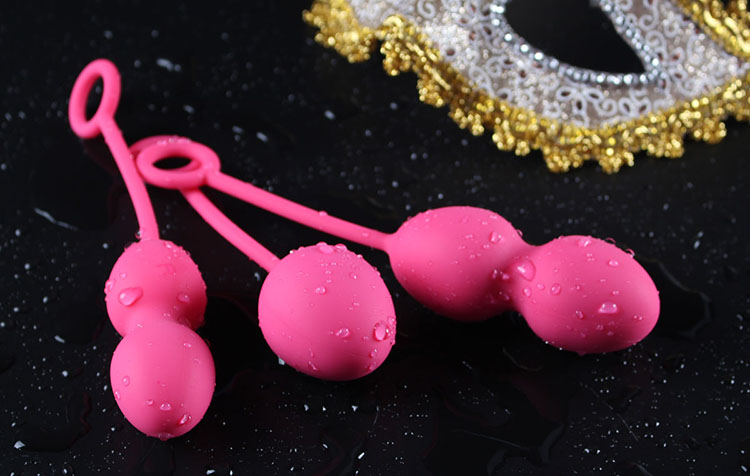 Svakom Nova – Bộ Bóng Tập Se Khít Âm Đạo - DC90V