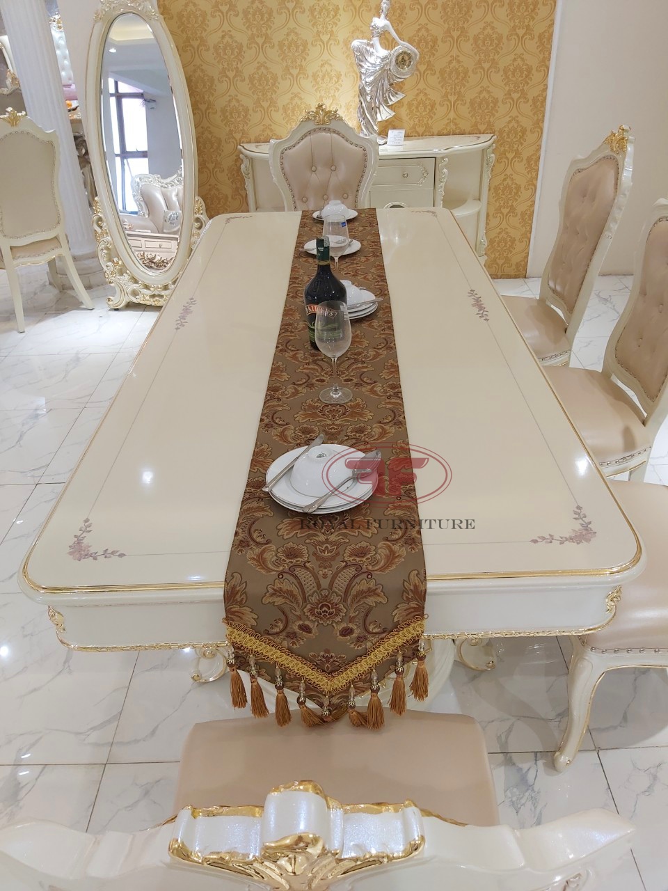 Bộ bàn ăn dát vàng tân cổ điển 8 ghế mặt gỗ 2m2-959B