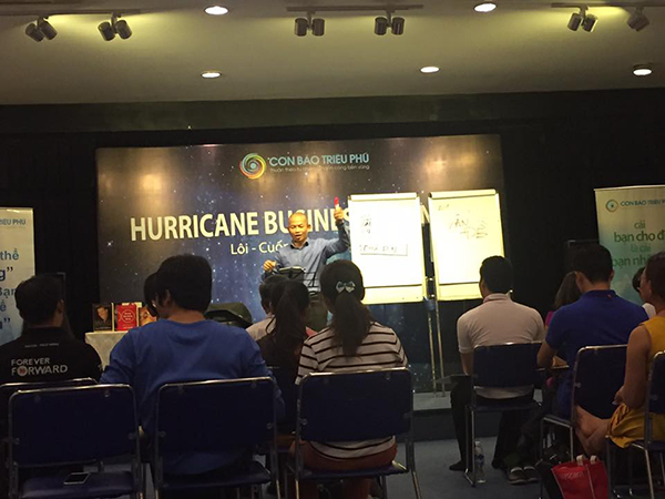 cơn bão triệu phú phạm thành long