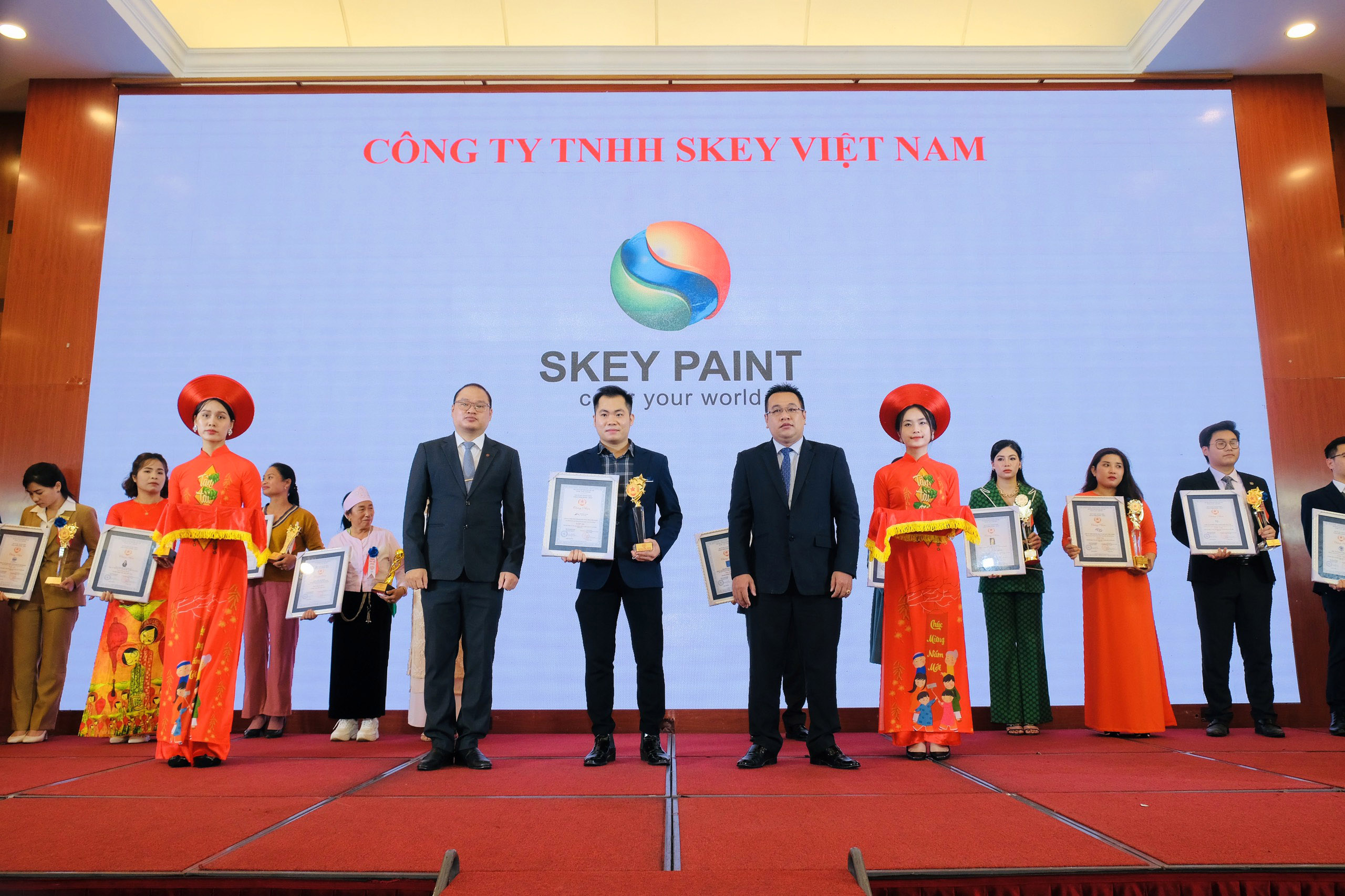 Skey Paint đạt danh hiệu Top 10 Thương hiệu xanh Việt Nam