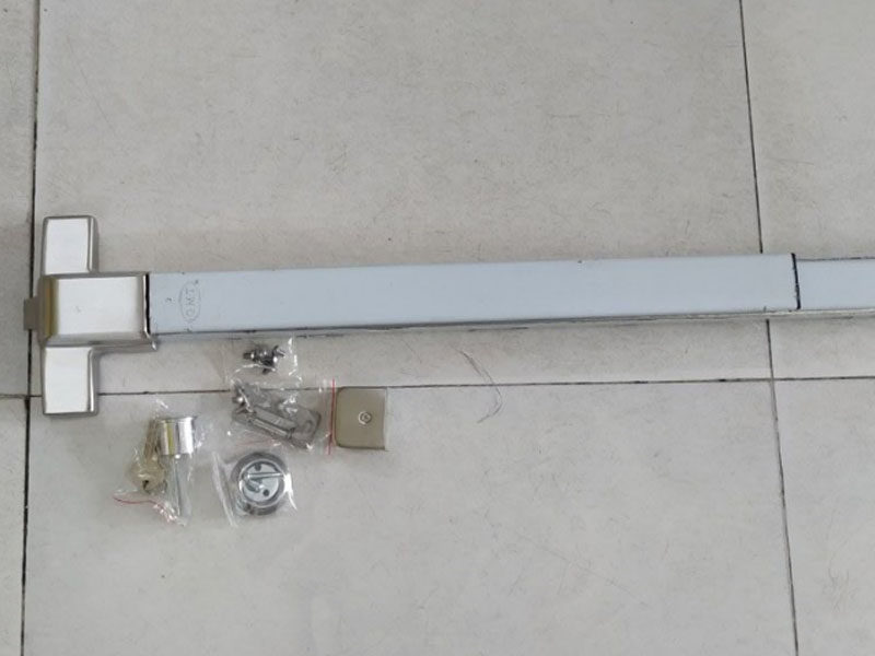 Thanh đẩy thoát hiểm inox GMT L-916A