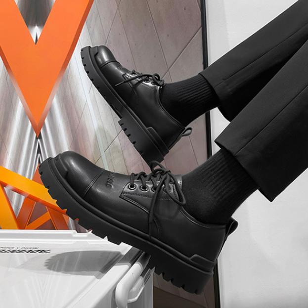 Giày Boot Nam Cổ Thấp Đế Dày DUEK GN387
