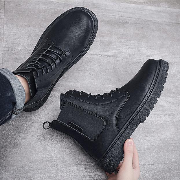 Giày Boot Nam Màu Đen Cổ Thun SOLE GN407