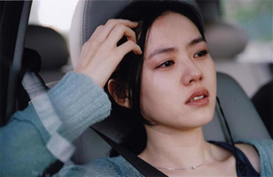 Gửi cha ngoại tình: Lúc nghèo khó mẹ chọn ba, ngày sang giàu ba chọn người đàn bà khác