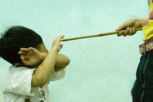 Cách dạy con ngoan mà không cần roi vọt
