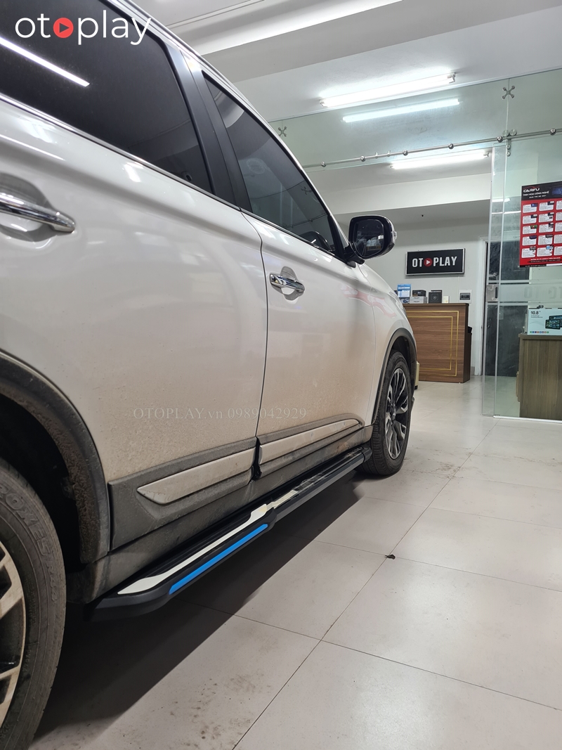 Chất liệu vệ sinh dễ dàng, chống nước và trơn trượt tốt