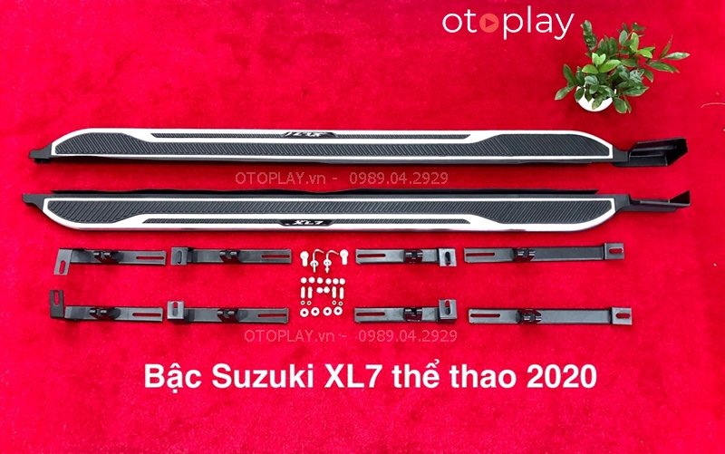 Bậc bước chân kiểu thể thao dành cho xe Suzuki XL7