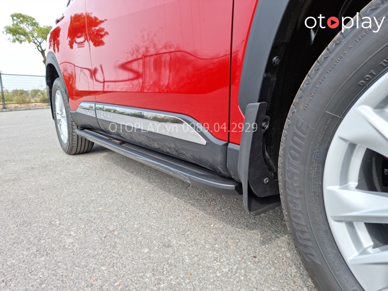 Bậc bước chân Toyota Cros G