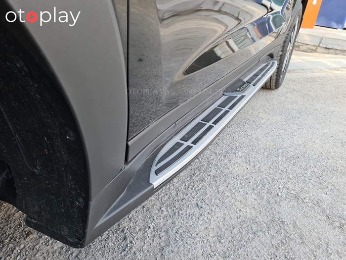 Bậc bước chân xe Tucson 2020