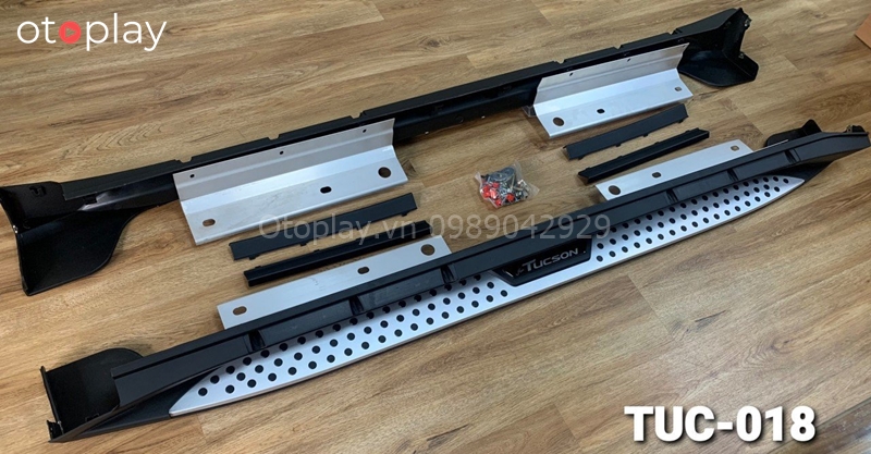 bậc bước chân Hyundai Tucson mã 018