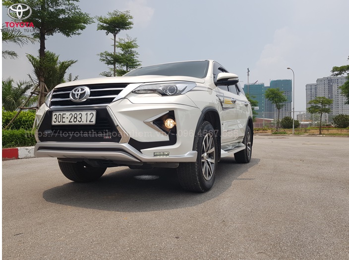 Fortuner trở nên mạnh mẽ, độc đáo hơn nhờ bodykit