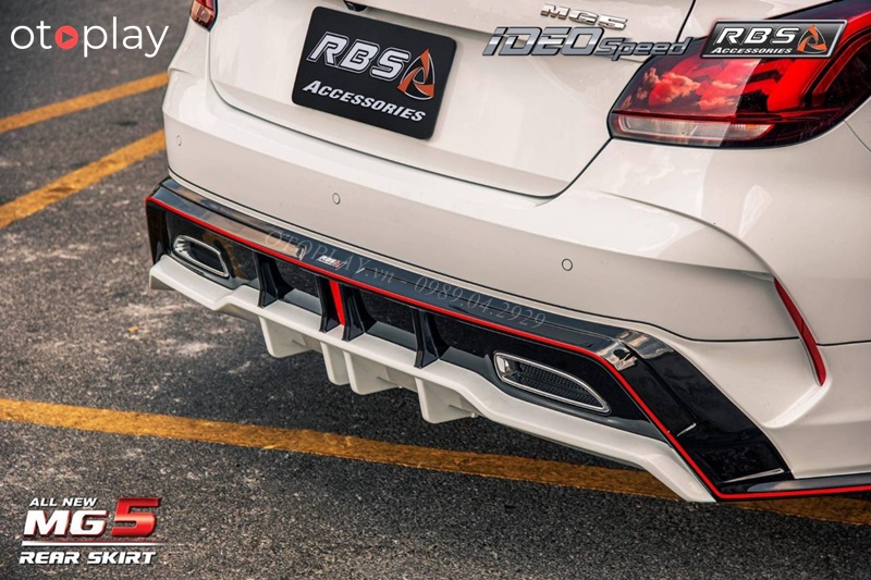 Đuôi xe MG5 độ bodykit mẫu RBS