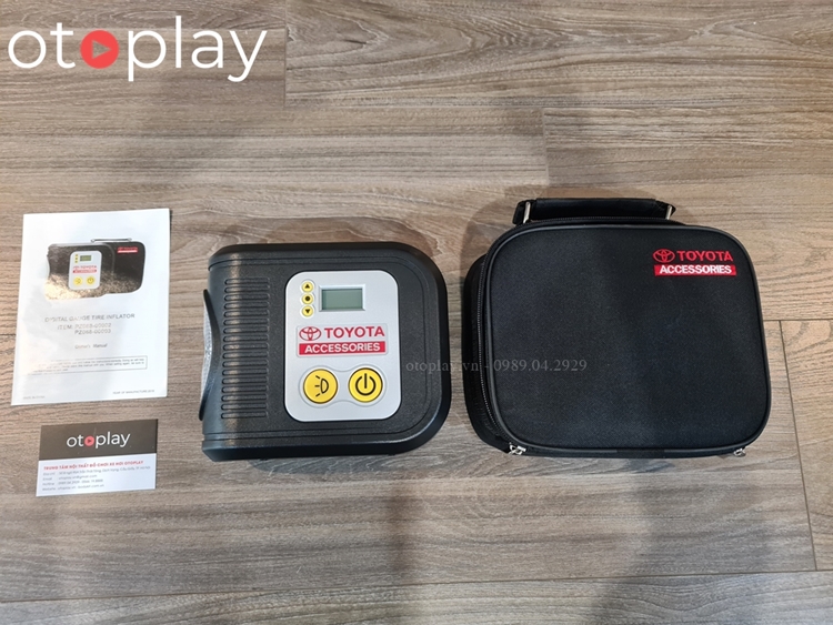 Bơm lốp Toyota nhỏ gọn, xinh xắn