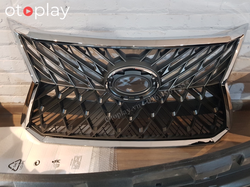 Ca lăng riêng phần chữ X xương chéo trong bộ độ Fortuner thành Lexus