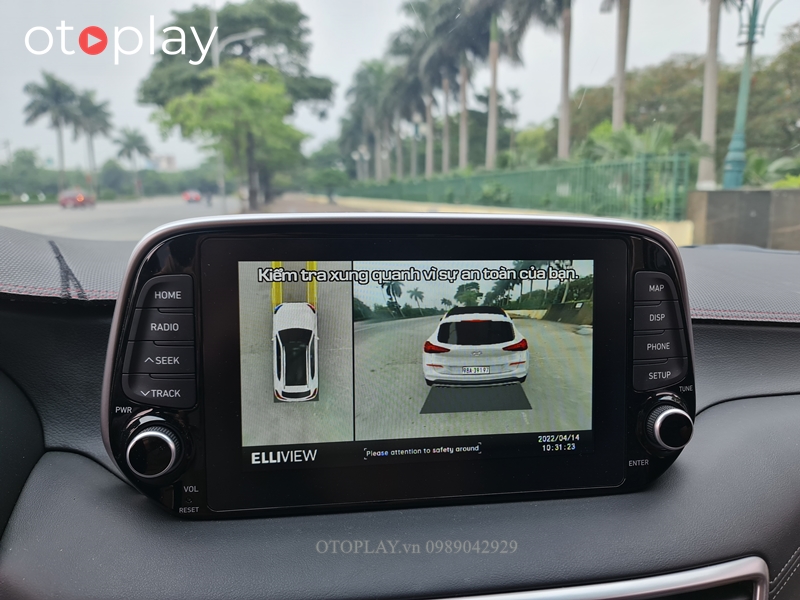 Tích hợp camera lên màn hình zin của xe