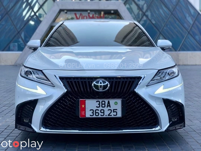 Camry Độ Lexus IS250