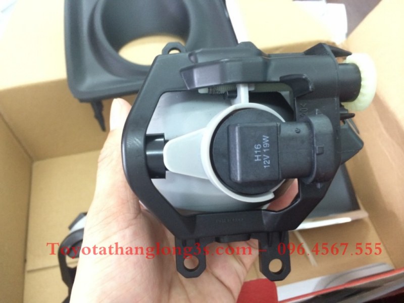 đèn gầm xe altis số sàn