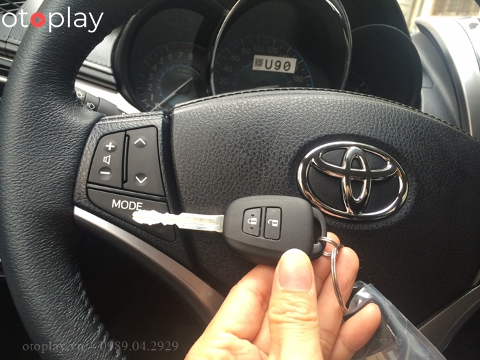 Chìa khóa xe Vios 2014 - 2018