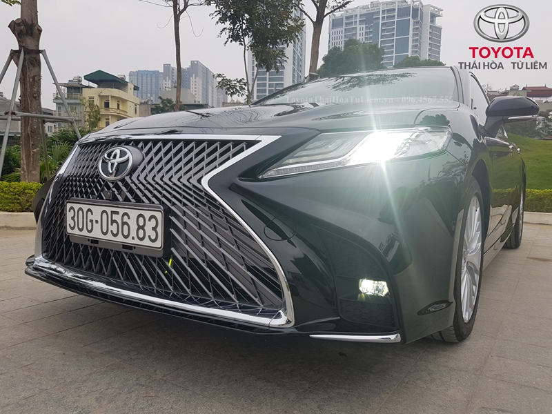 Cản Lexus dành cho Camry được thiết kế vô cùng chau chuốt và tỉ mỉ