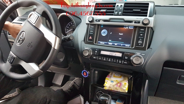 Độ nút bấm khởi động thông minh cho chiếc xe Prado thêm sang trọng.