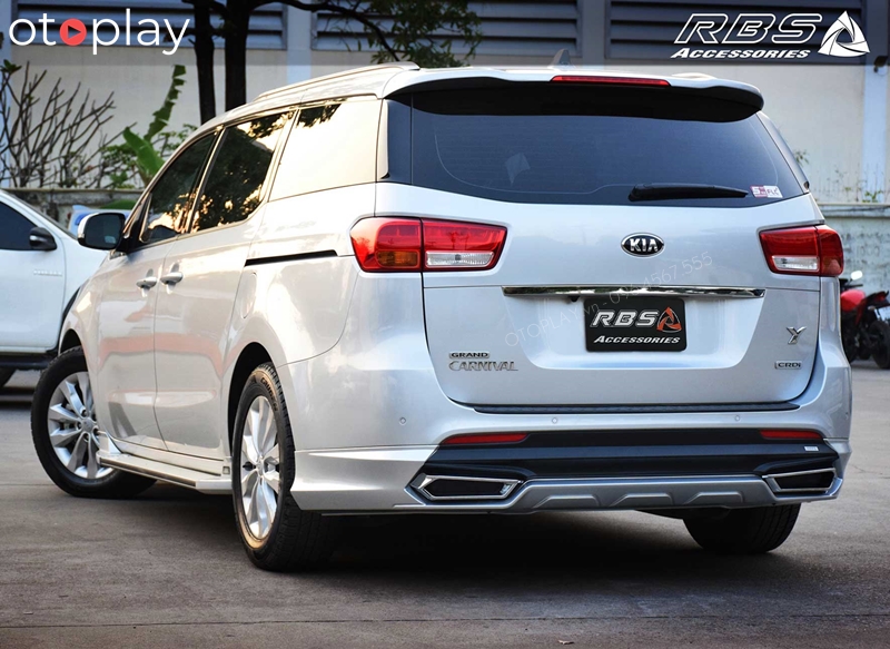 Đuôi xe KIA Sedona đẹp, sang trọng hơn
