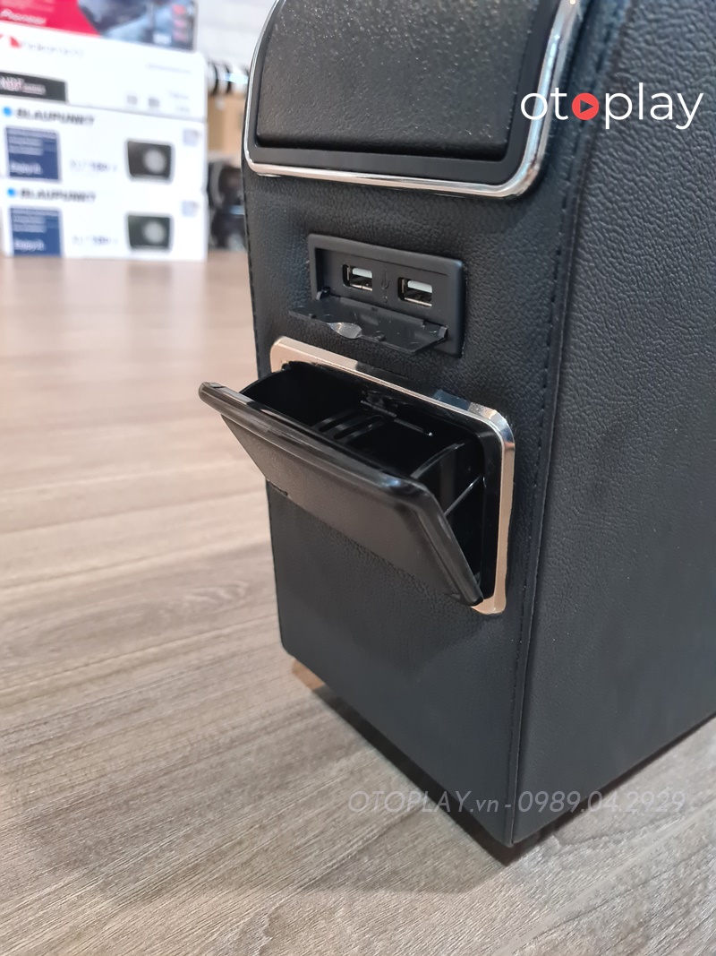 Hộp tỳ tay Vios Kibbet chỉ việc đặt vào, không cần lắp gì cả.