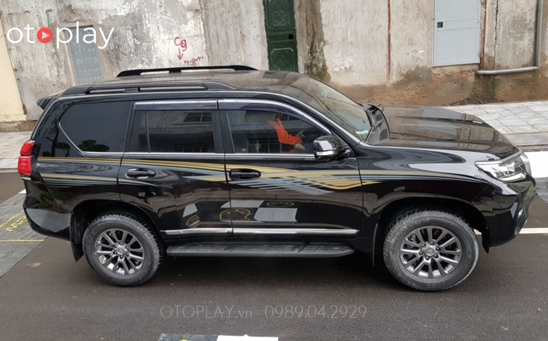 Giá nóc cao lắp cho xe Toyota Prado mới