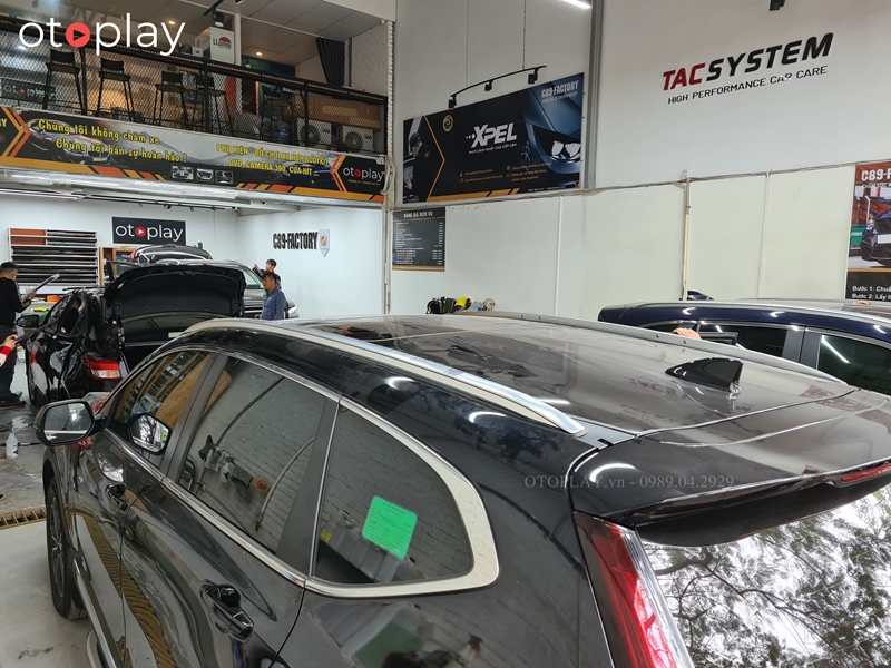 Lắp giá nóc cho xe Honda CRV tại OTOPLAY