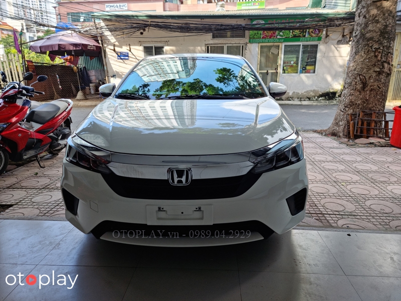Honda City lắp gập gương tự động tại OTOPLAY