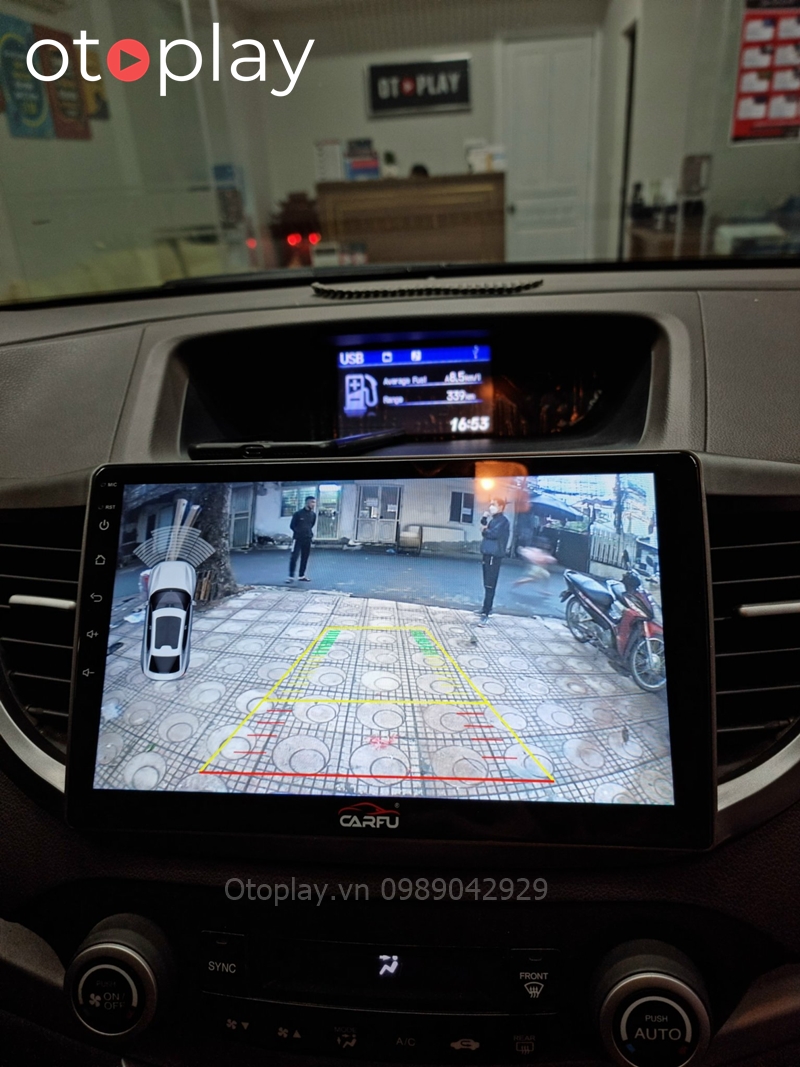 Honda CRV lắp màn hình Android Carful có tích hợp camera