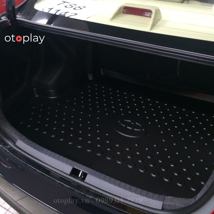 Khay hành lý lắp lên xe Vios