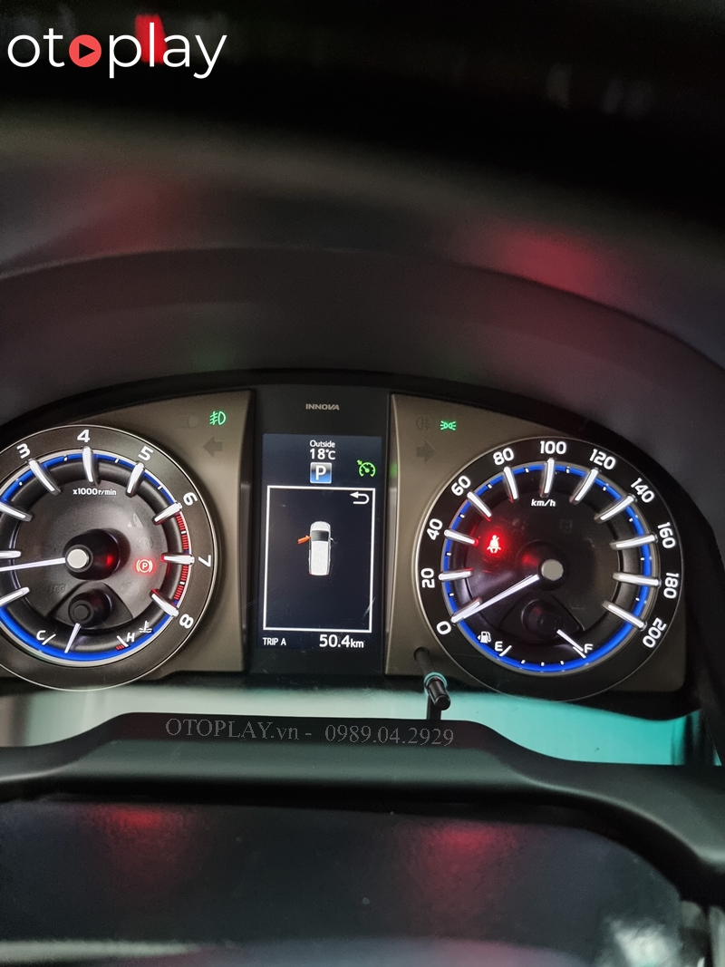 Lắp Cruise Control ga tự động cho xe Toyota Innova giúp lái xe nhàn hơn thoải mái hơn