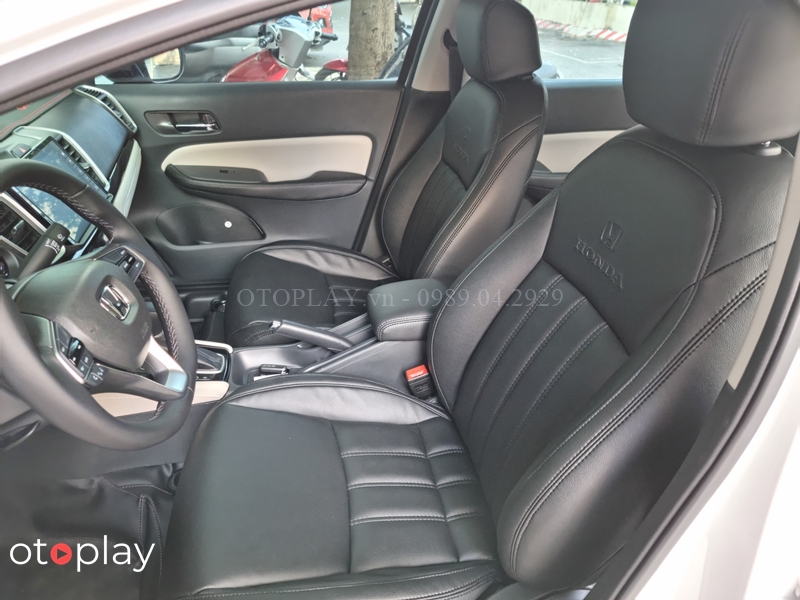 Các đường may của bộ ghế da cho xe Honda City rất sắc nét