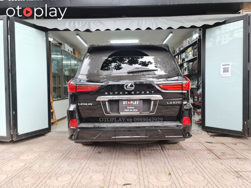 Chữ Super Sport ở dưới logo