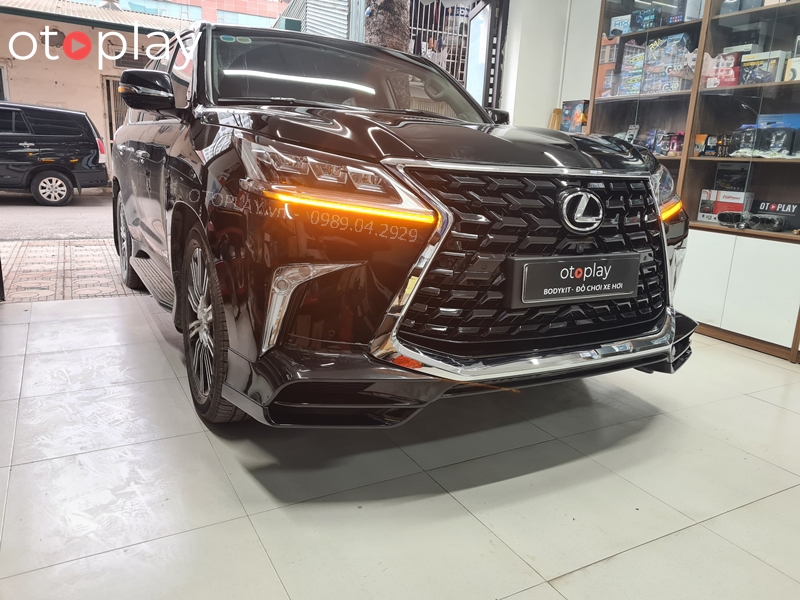 Lexus LX570 độ Bodykit thành bản Trung Đông thu hút mọi ánh nhìn